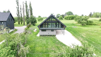111 Slabtown Road • Blue Mountains, ON photo 3