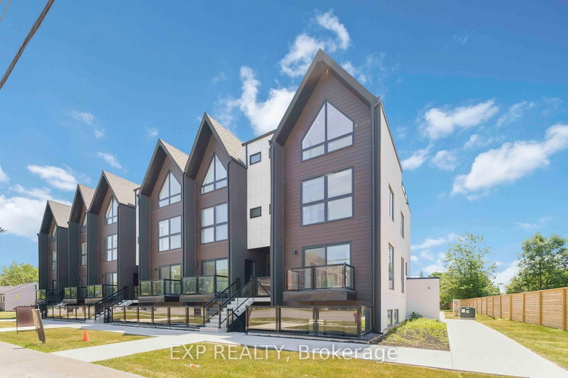 306 - 7277 Wilson Crescent