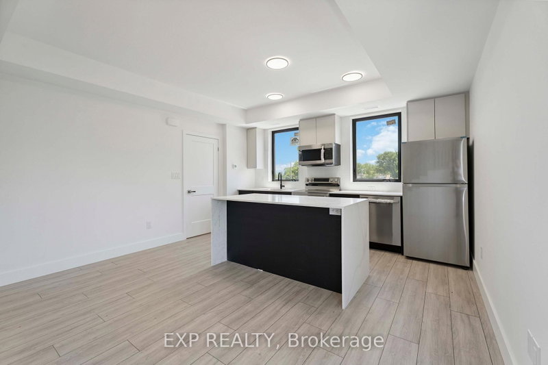 306 - 7277 Wilson Crescent