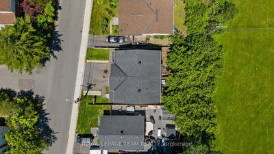 1991 Banff Avenue • Ottawa, ON photo 2