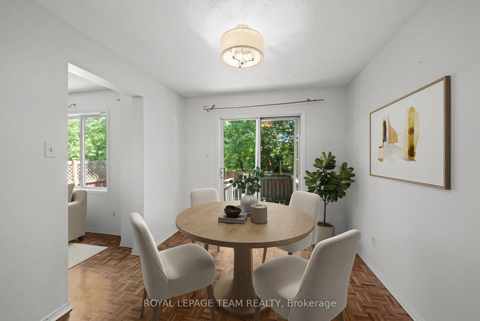 1991 Banff Avenue • Ottawa, ON photo 20