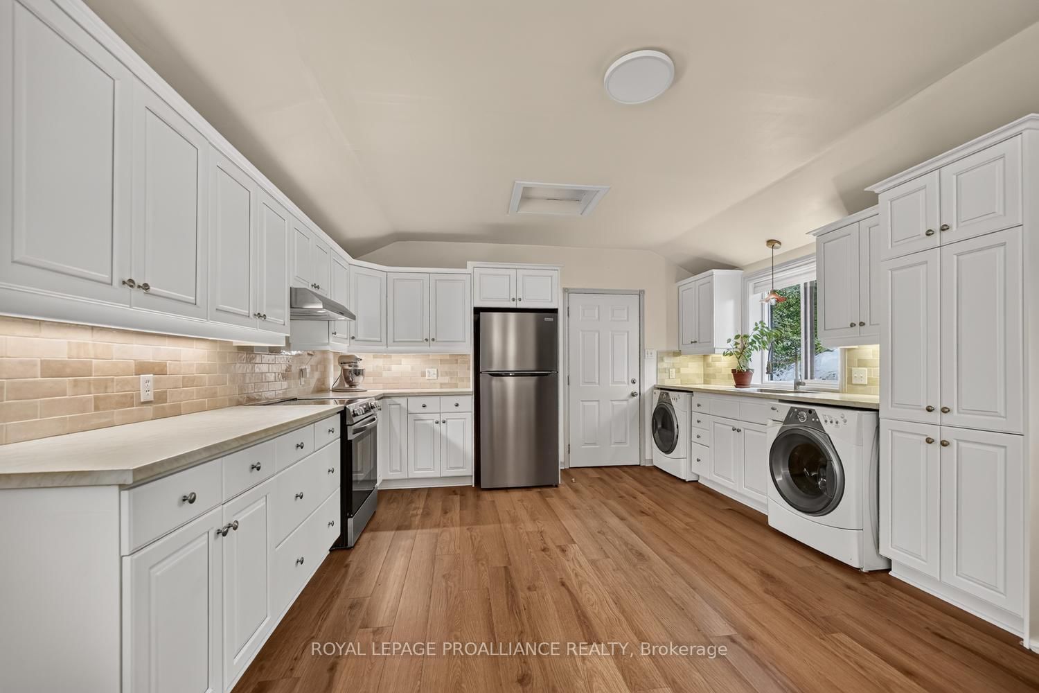 346 Russell Street • Prescott, ON photo 17