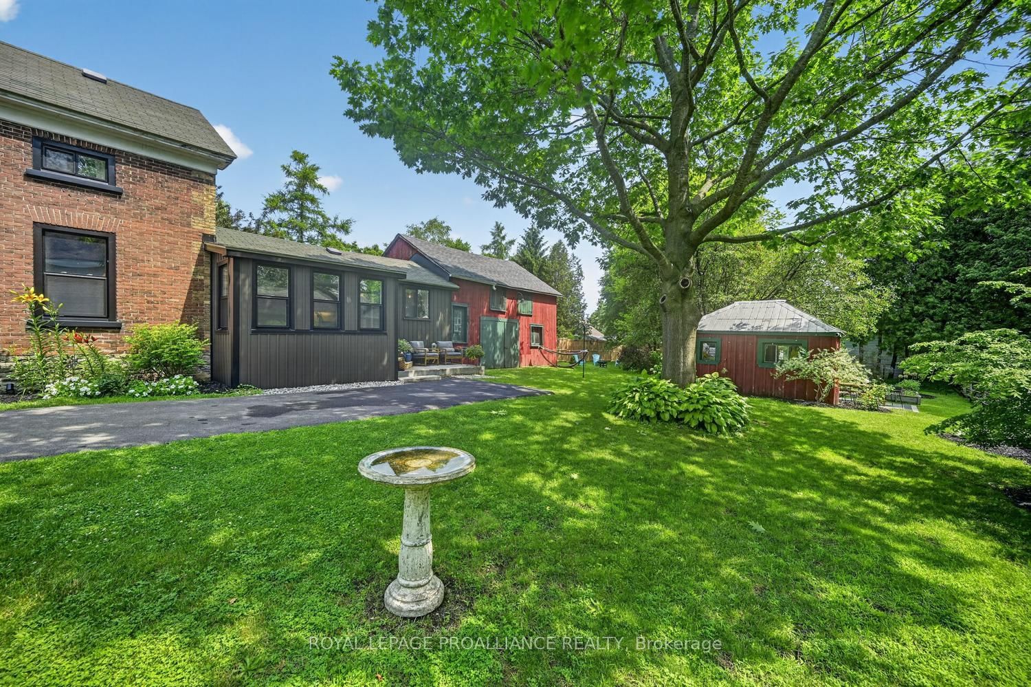 346 Russell Street • Prescott, ON photo 31