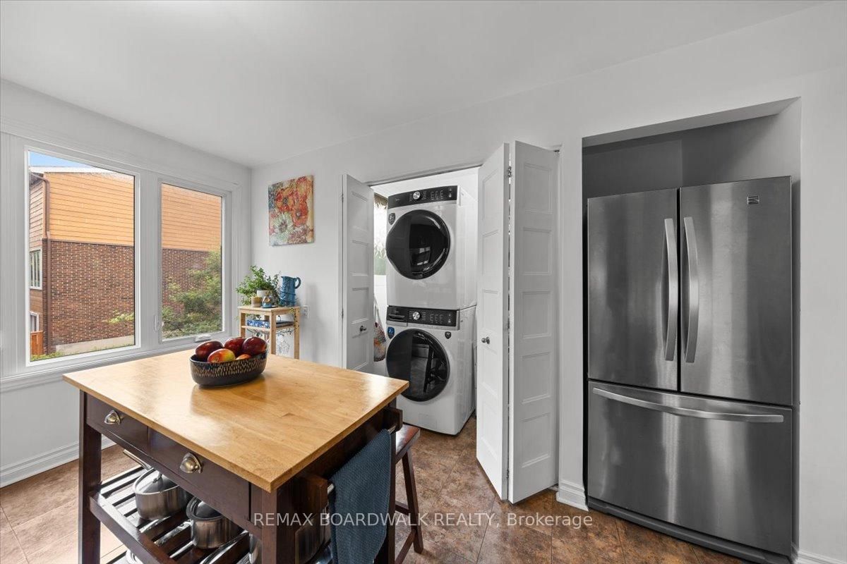2126 Eric Crescent • #18 • Ottawa, ON photo 10