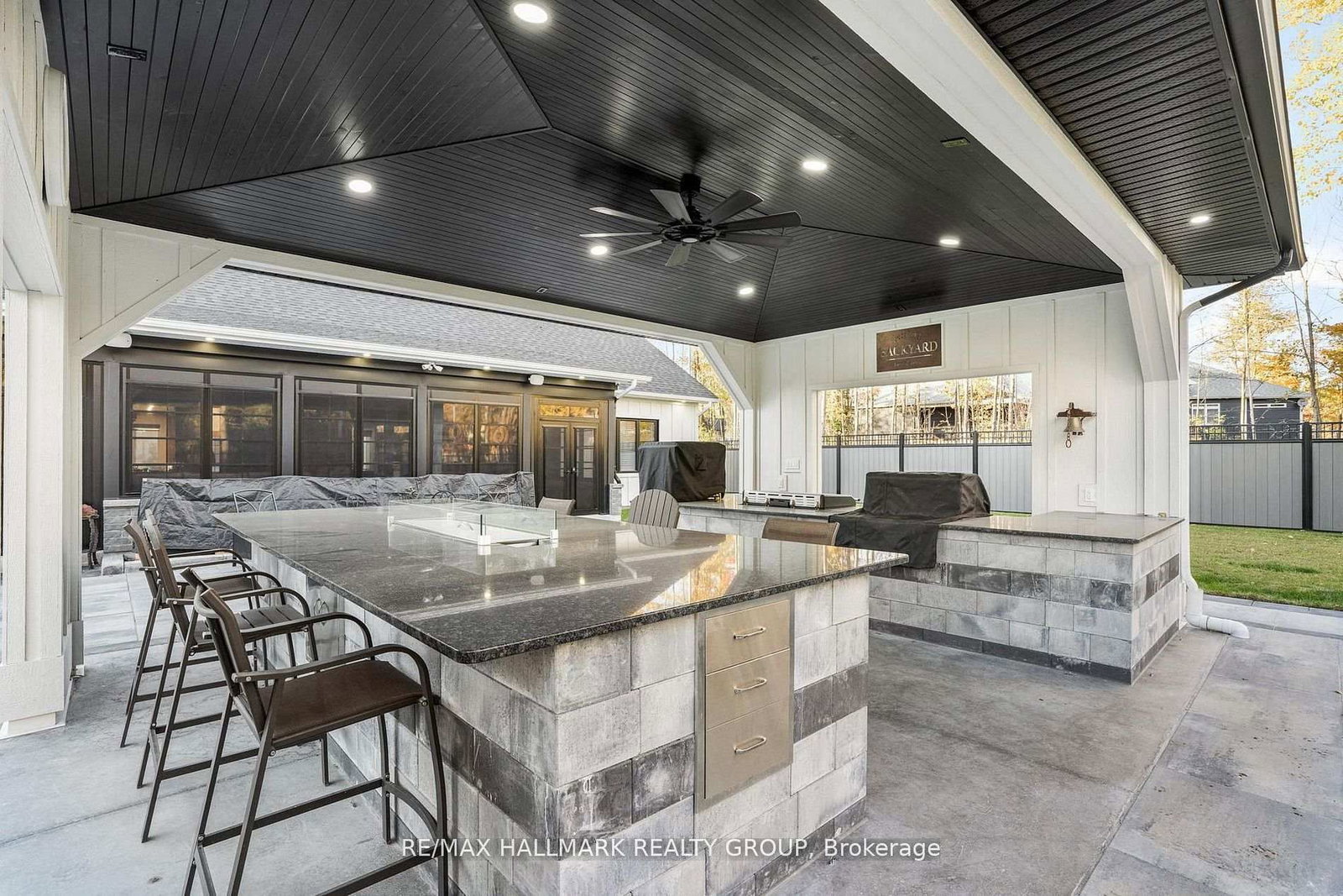 55 De La Seignerie Estates E • Champlain, ON photo 12