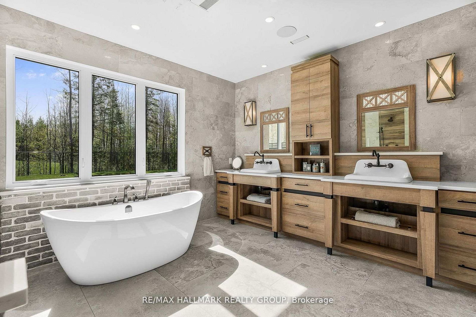 55 De La Seignerie Estates E • Champlain, ON photo 19