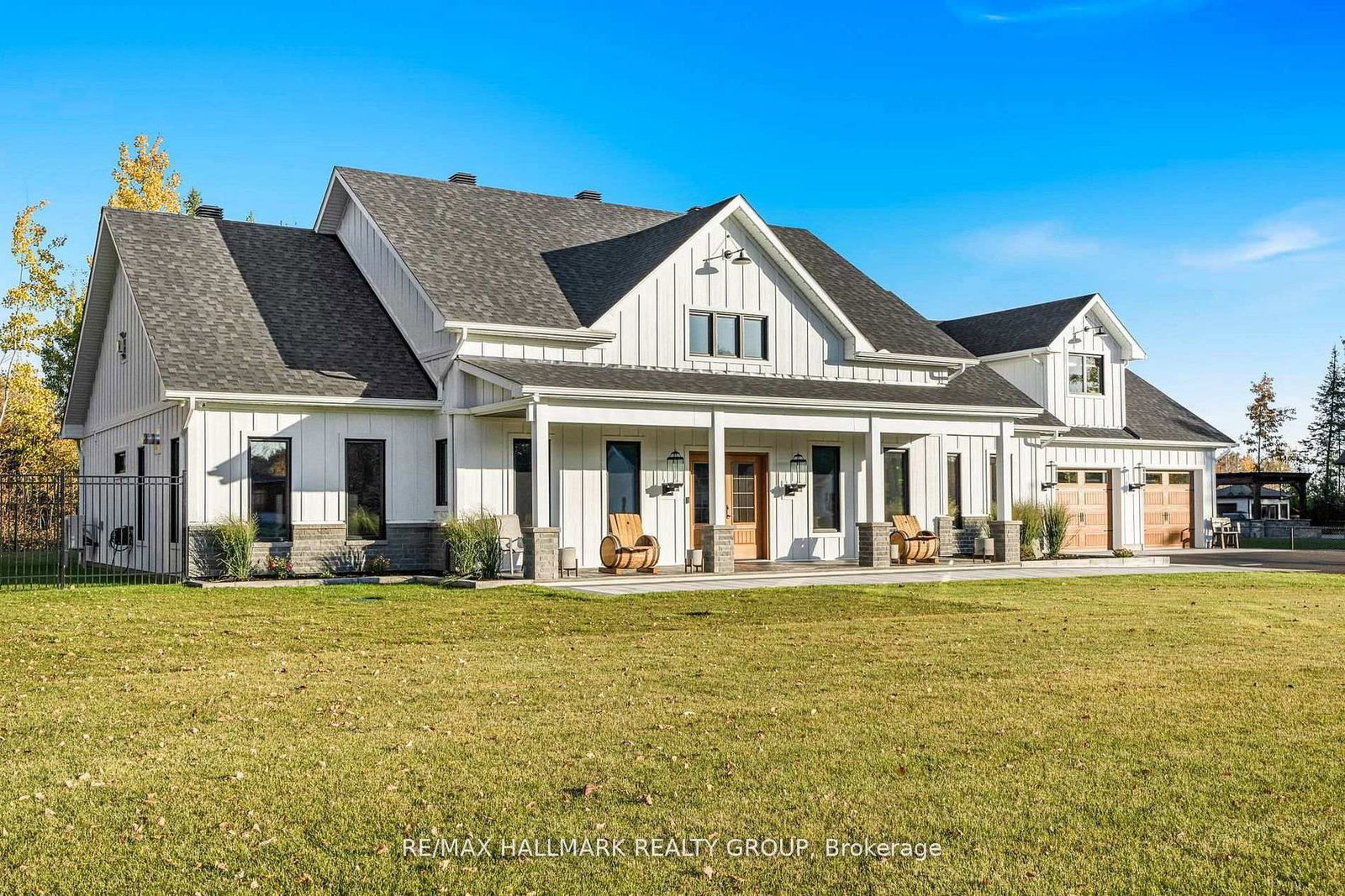 55 De La Seignerie Estates E • Champlain, ON photo 2
