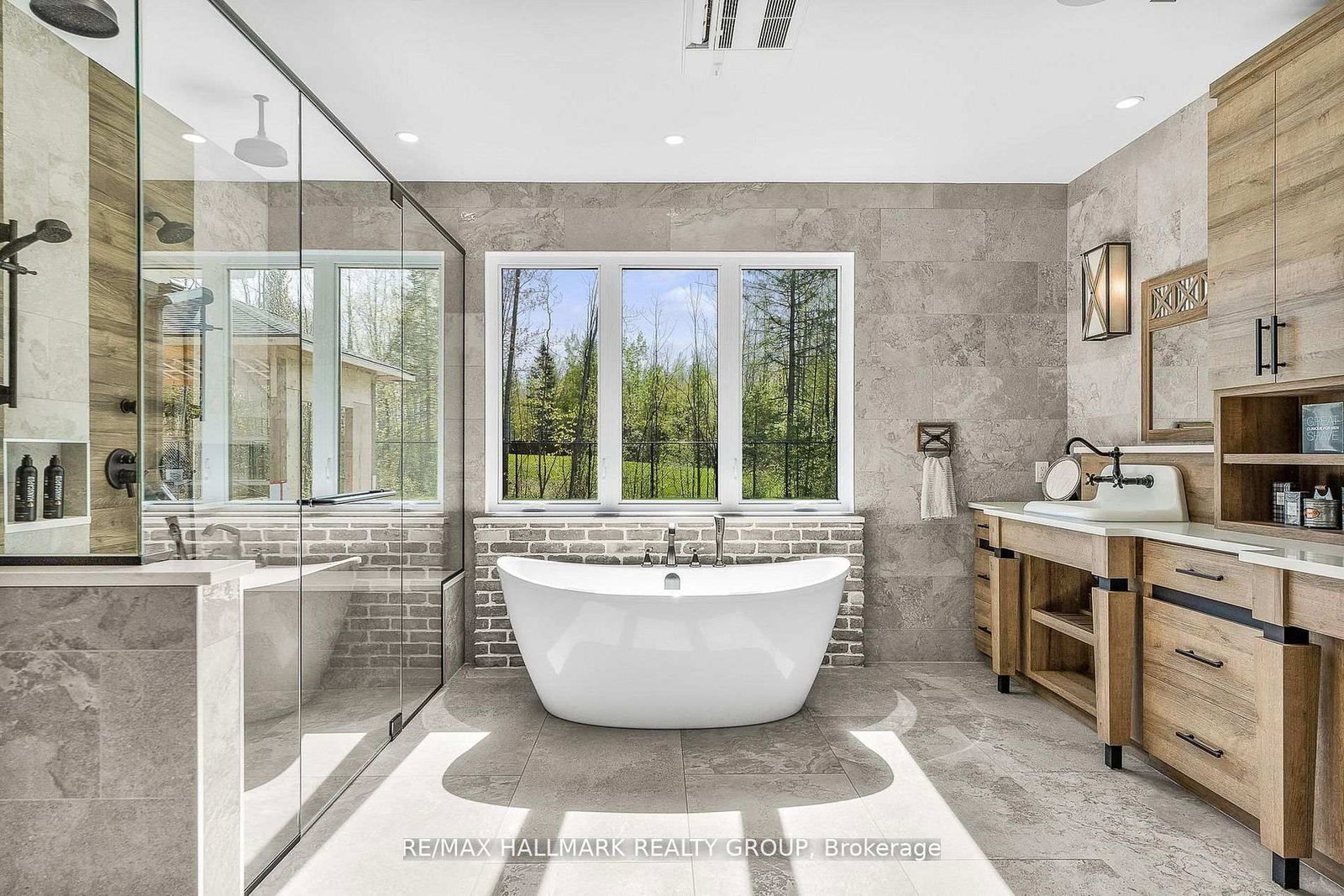 55 De La Seignerie Estates E • Champlain, ON photo 20
