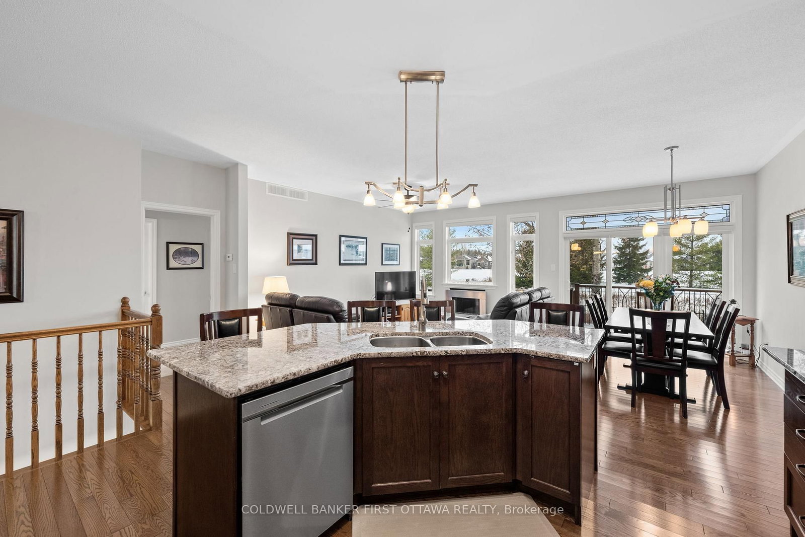 239 Royal Landing Gate • North Grenville, ON photo 12