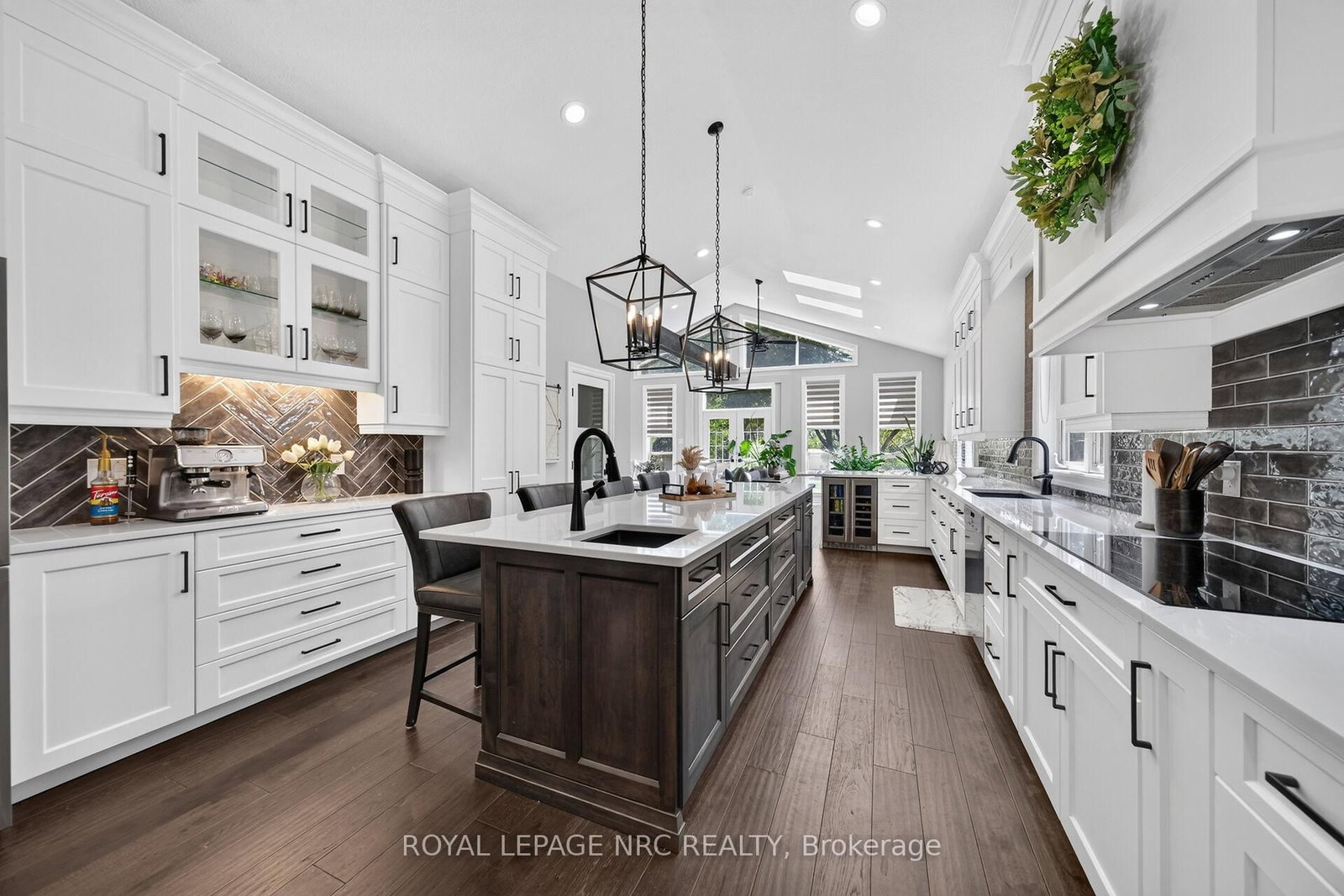 410 Kingsway Road • Welland, ON photo 11