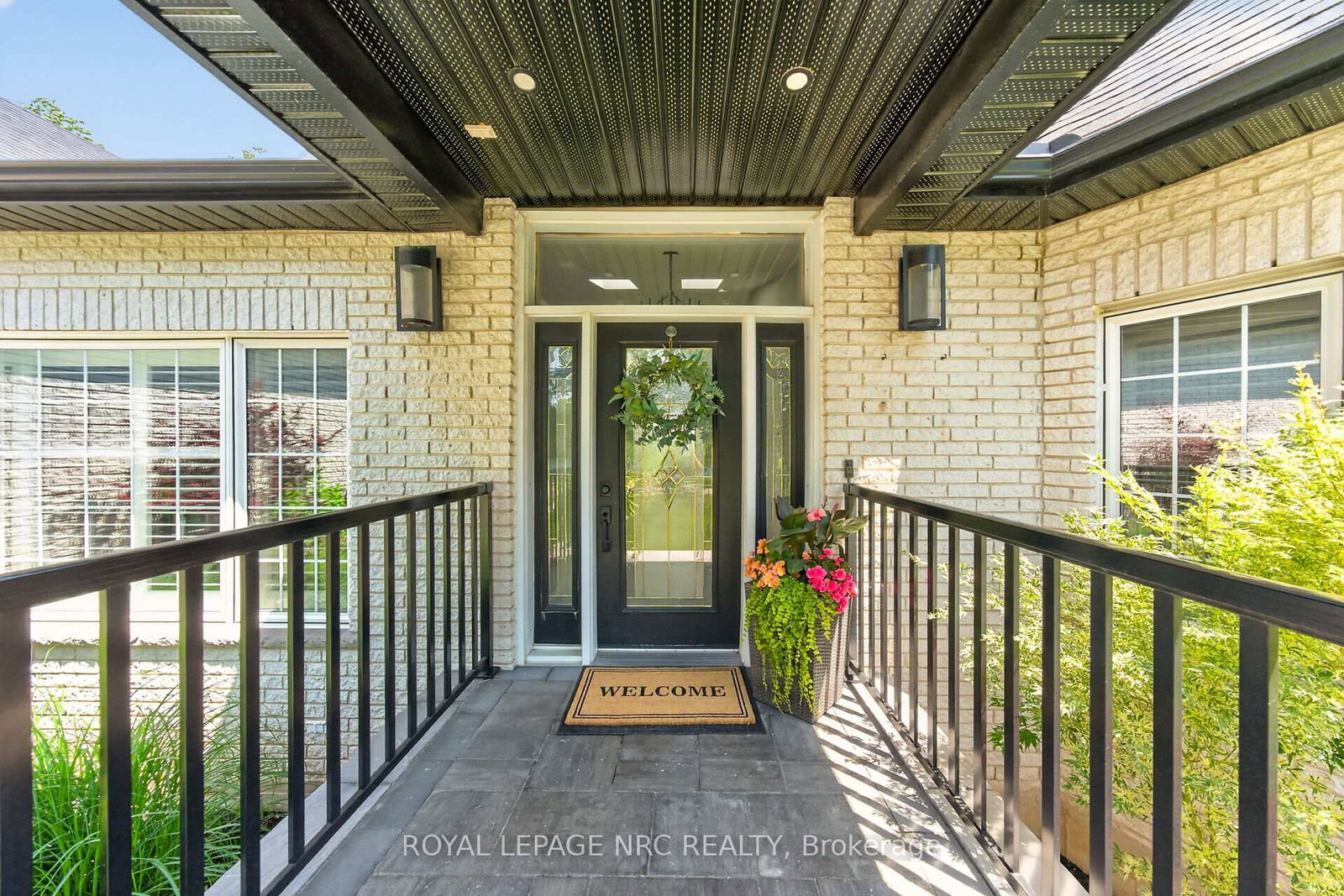 410 Kingsway Road • Welland, ON photo 4