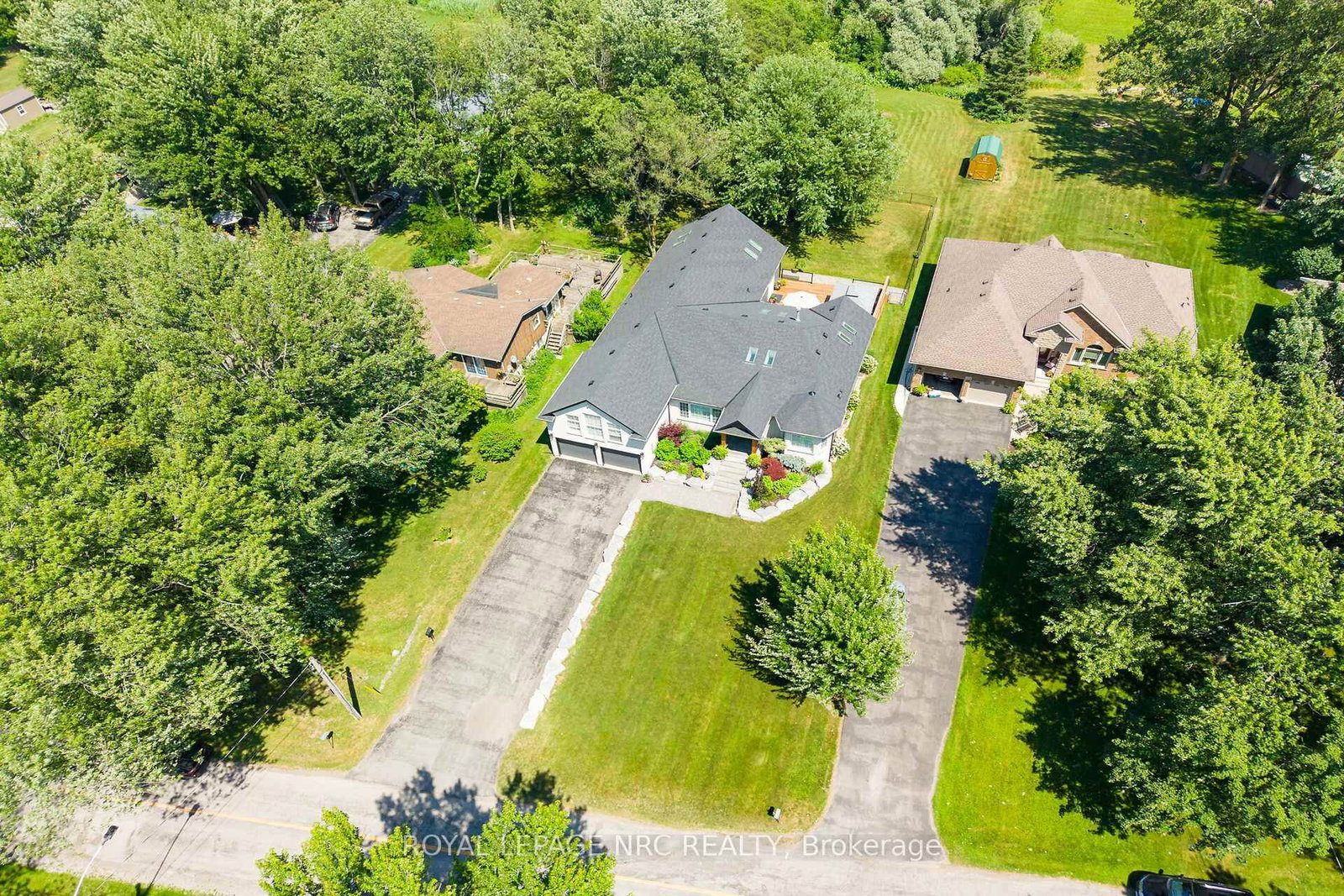 410 Kingsway Road • Welland, ON photo 42