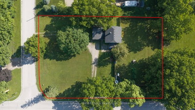 33 Bayfield Street • Huron East, ON photo 2