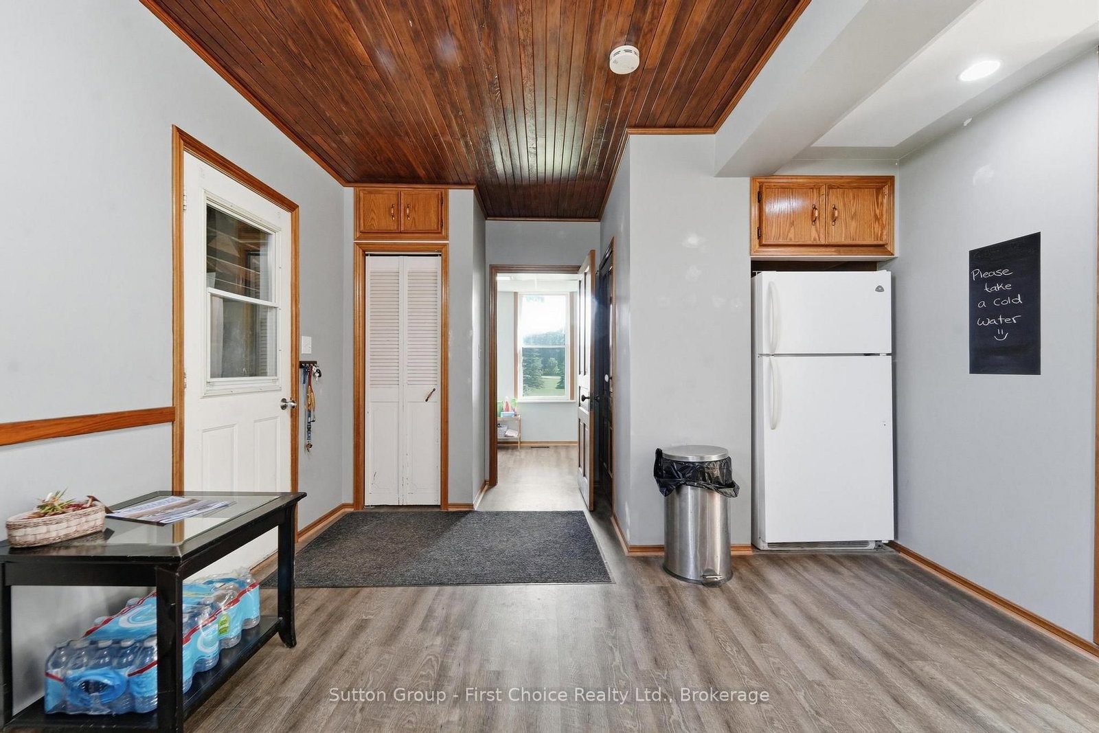33 Bayfield Street • Huron East, ON photo 8