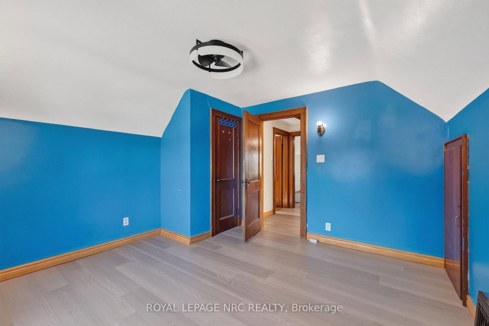 239 Phipps Street • Fort Erie, ON photo 23