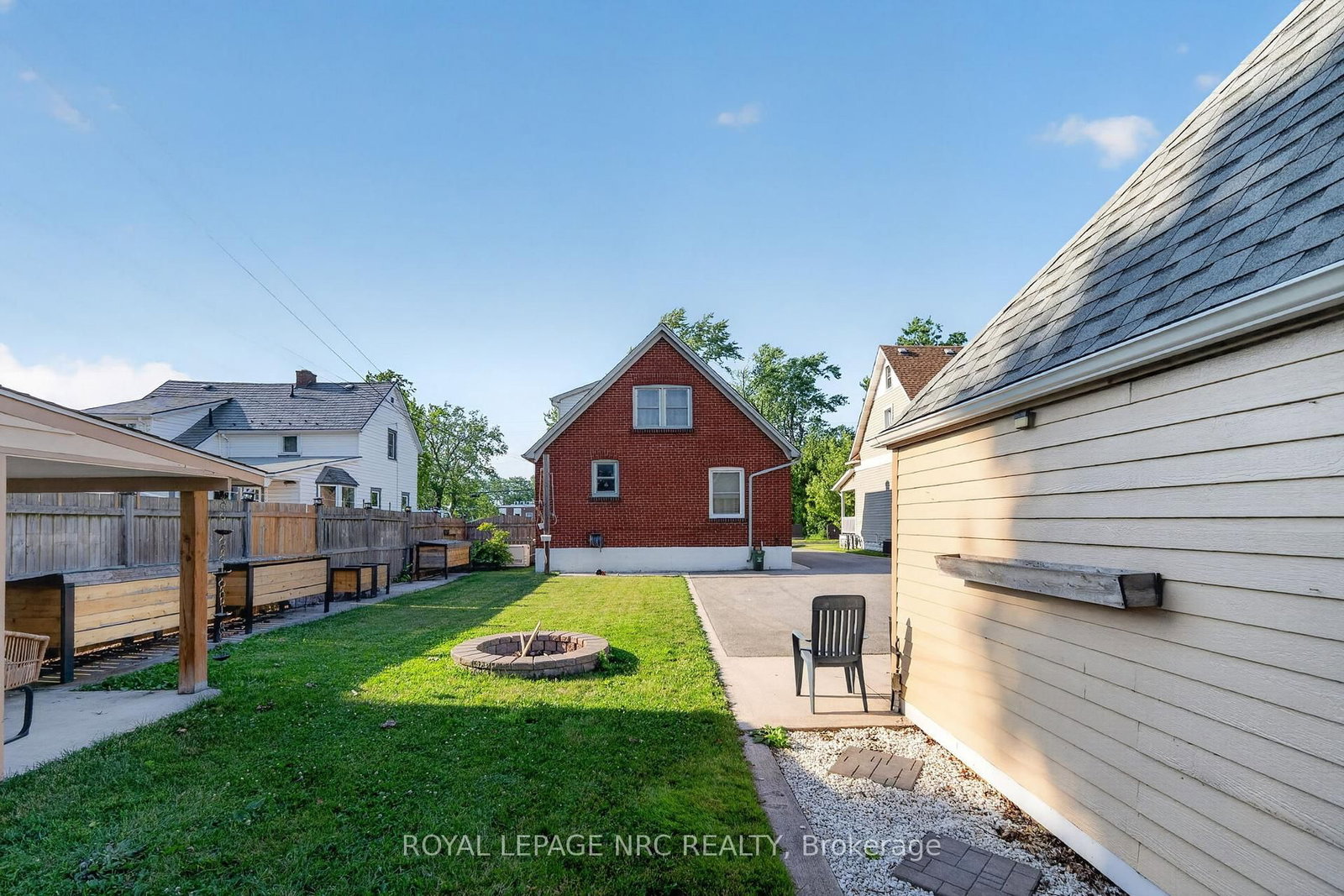 239 Phipps Street • Fort Erie, ON photo 35