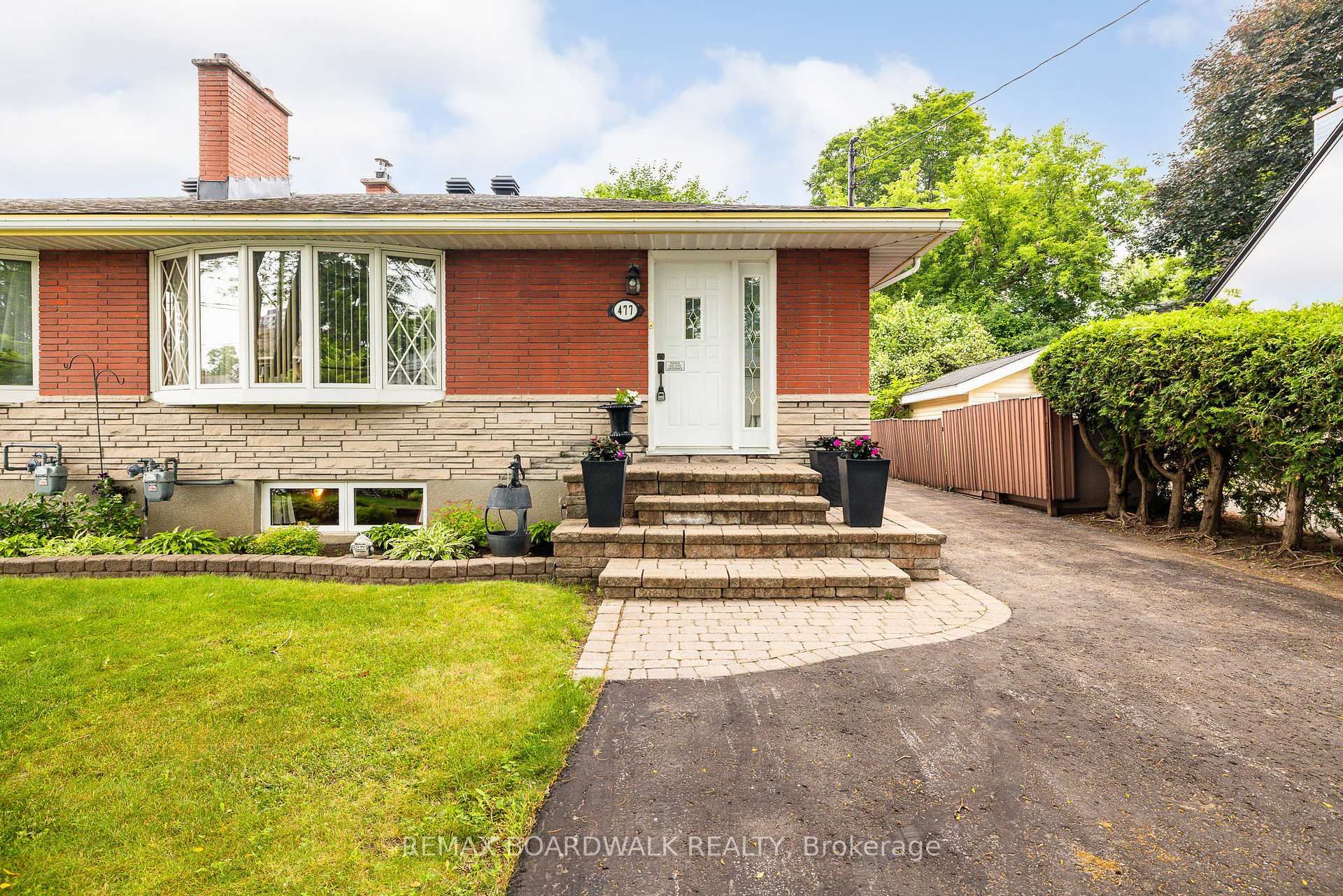 477 Edgeworth Avenue, Ottawa, ON