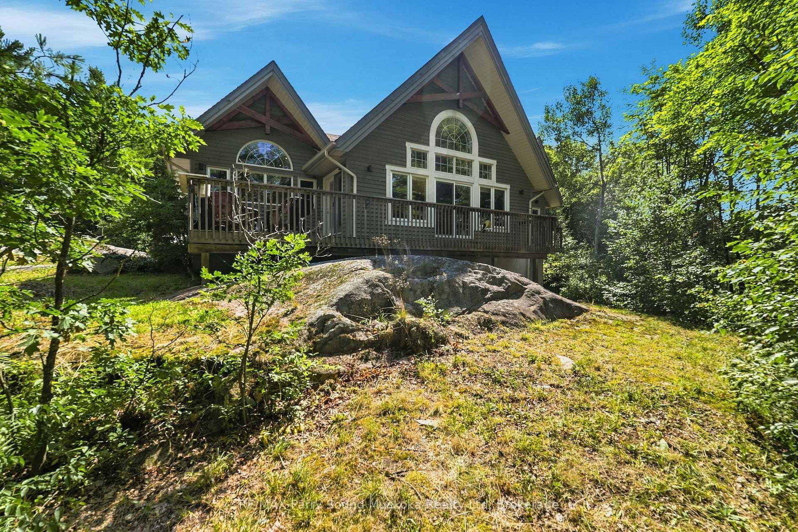 9 Desmasdons Road • The Archipelago, ON photo 1