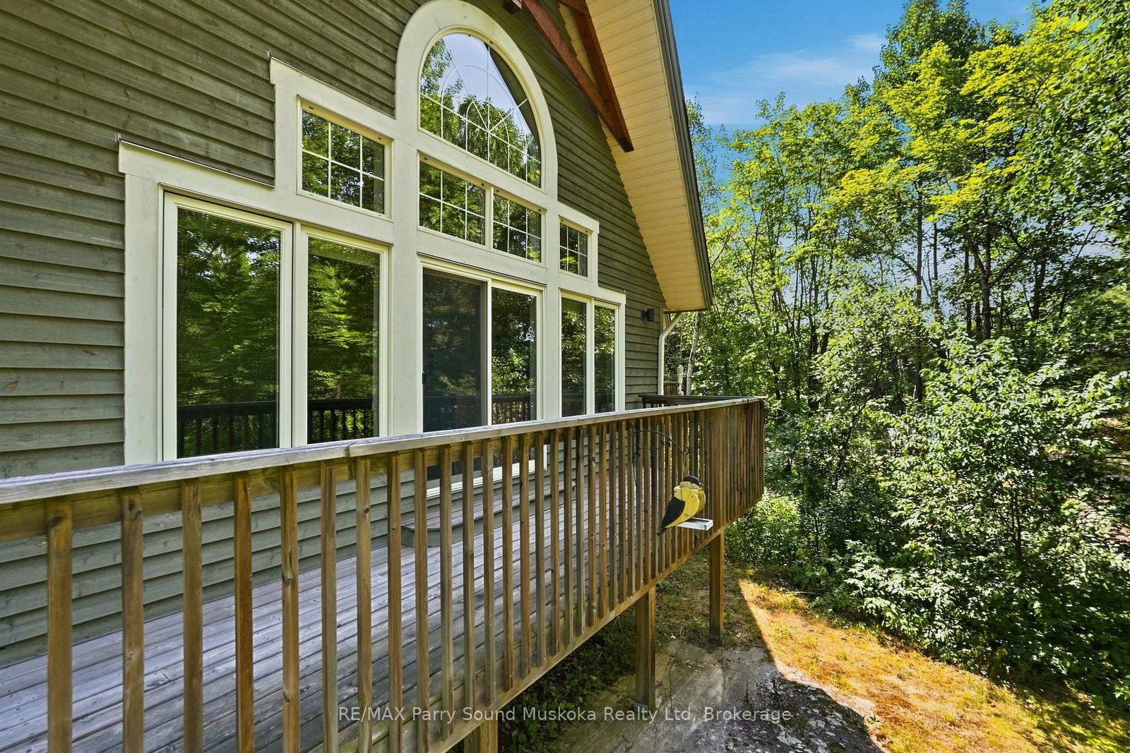 9 Desmasdons Road • The Archipelago, ON photo 23