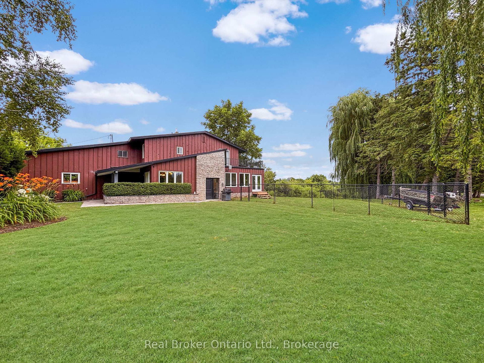 138 Cockshutt Road • Brantford, ON photo 29