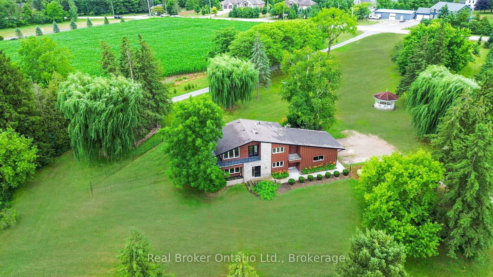 138 Cockshutt Road • Brantford, ON photo 4