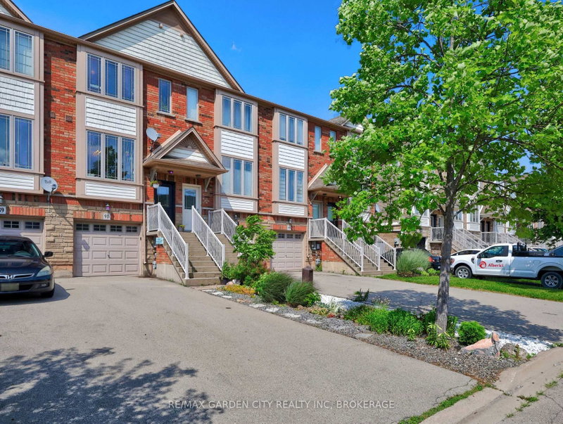 91 Willow Lane