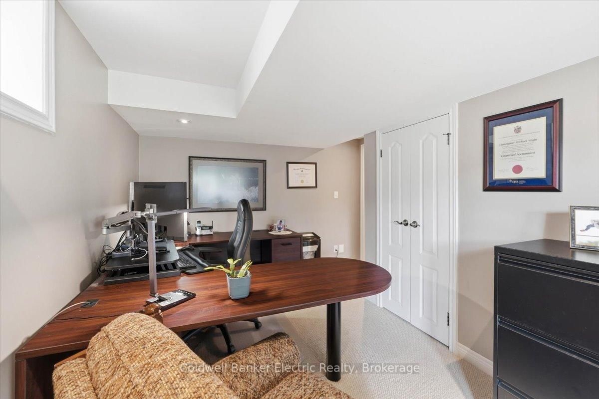 665 Heritage Trail • Peterborough, ON photo 25