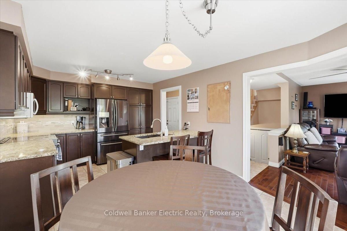 665 Heritage Trail • Peterborough, ON photo 8