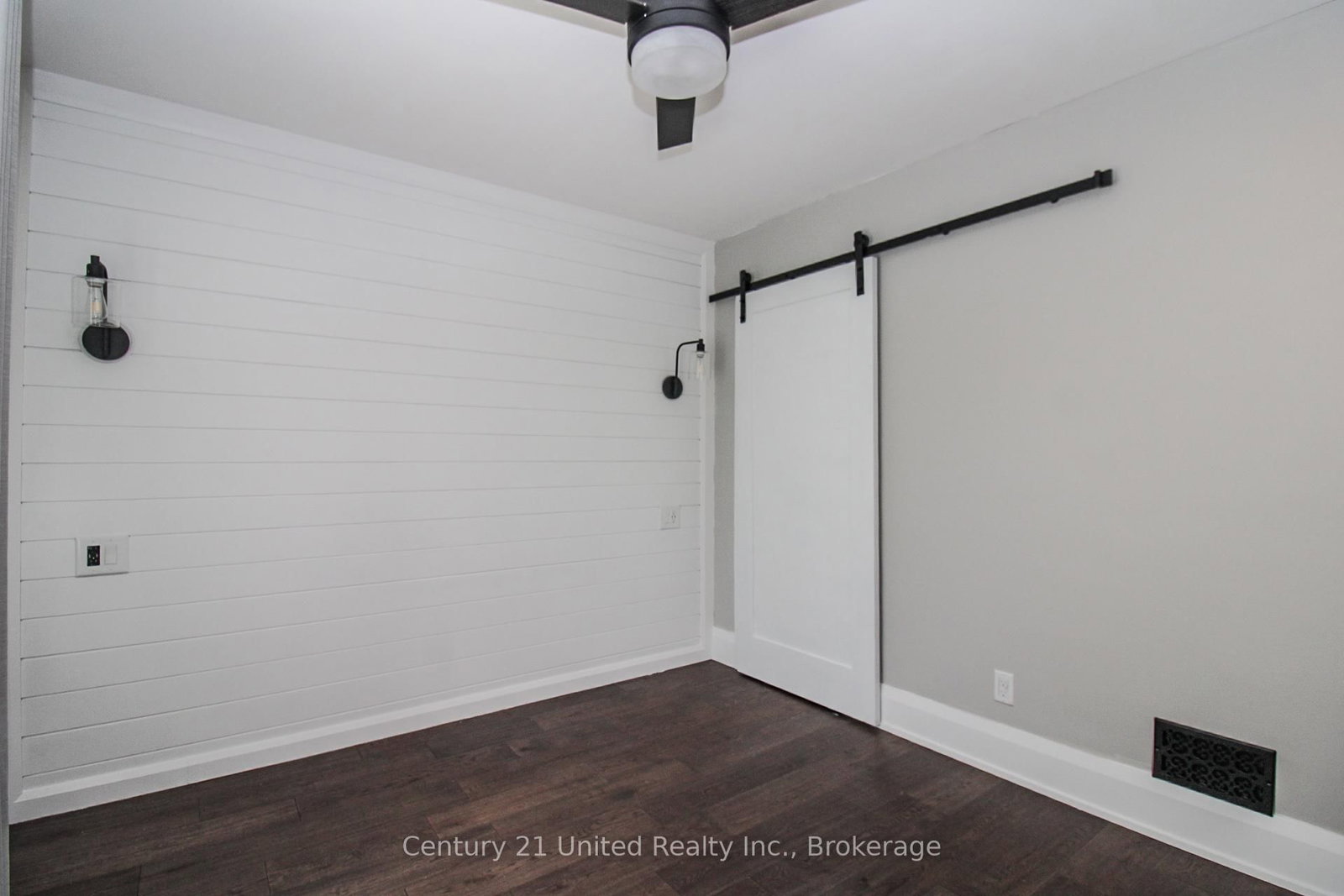 822 Argyle Street • Peterborough, ON photo 22