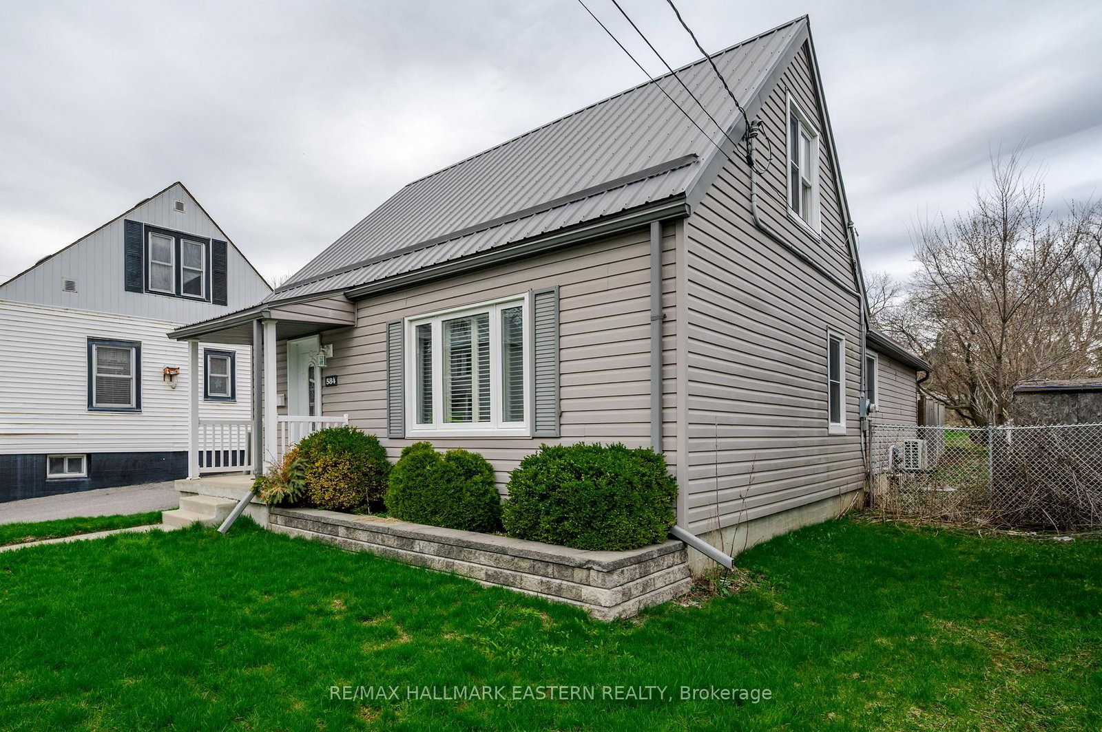 584 Paterson Street • Peterborough, ON photo 3