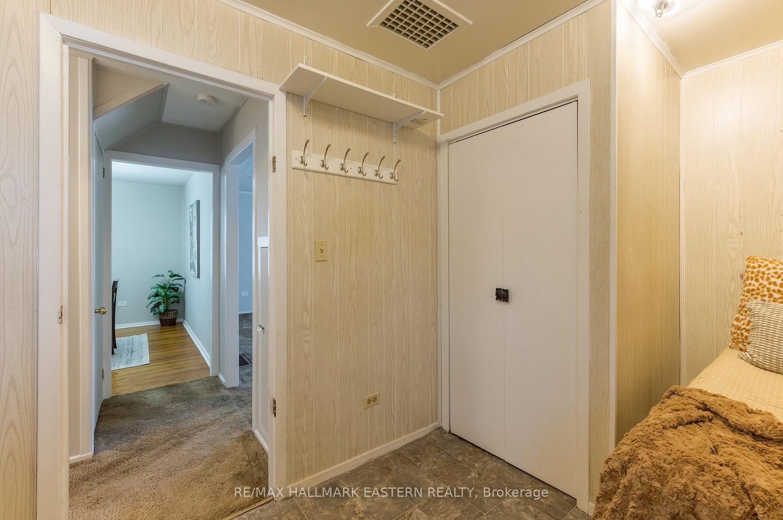 584 Paterson Street • Peterborough, ON photo 31