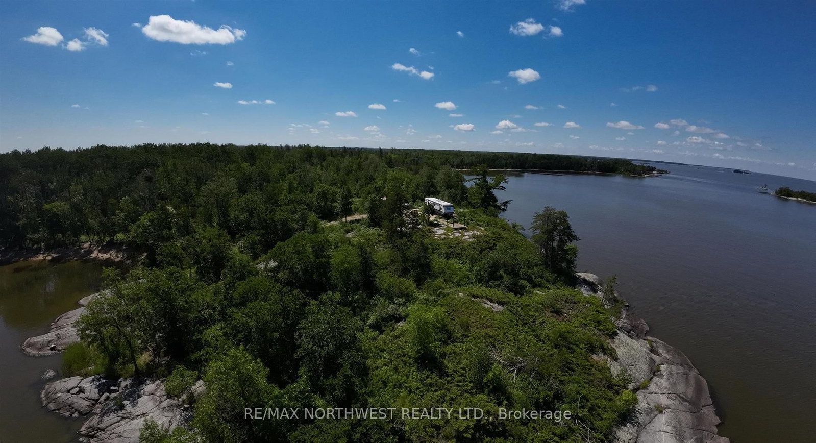 61 PENTNEY LANE • Lake of the Woods, ON photo 20