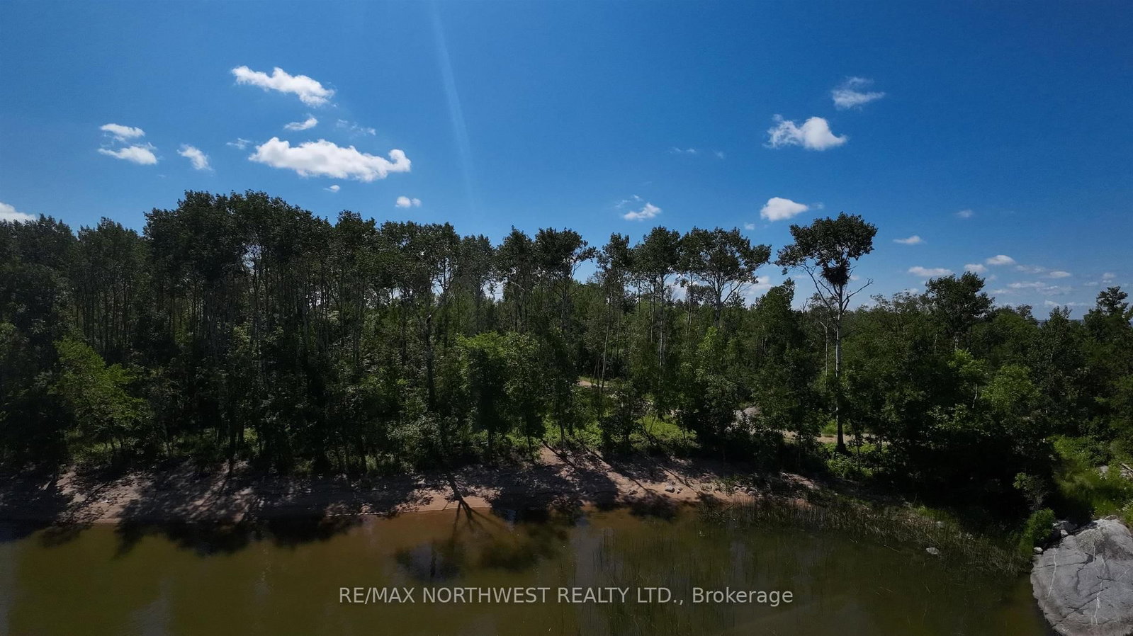 61 PENTNEY LANE • Lake of the Woods, ON photo 8