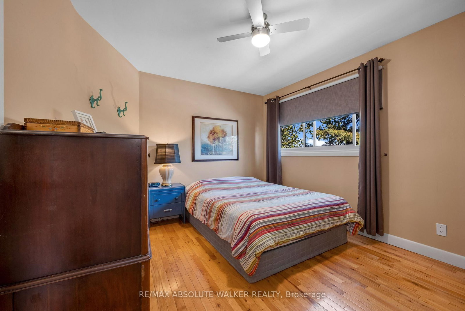 26 Riverdale Avenue • Ottawa, ON photo 20