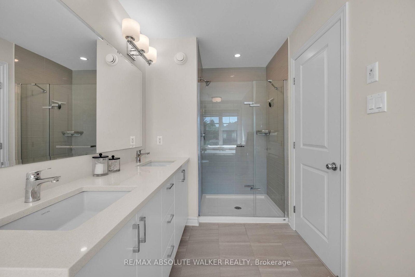 2381 Goldhawk Drive • Ottawa, ON photo 24