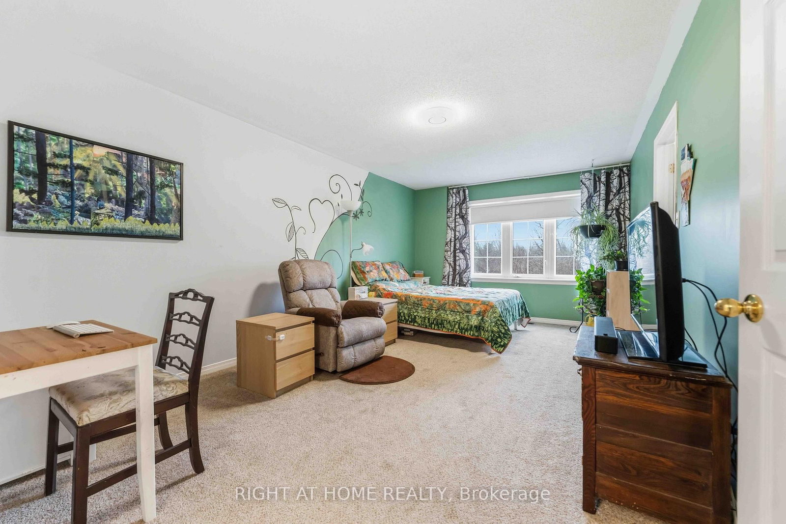 52 Fieldberry Private • Ottawa, ON photo 16
