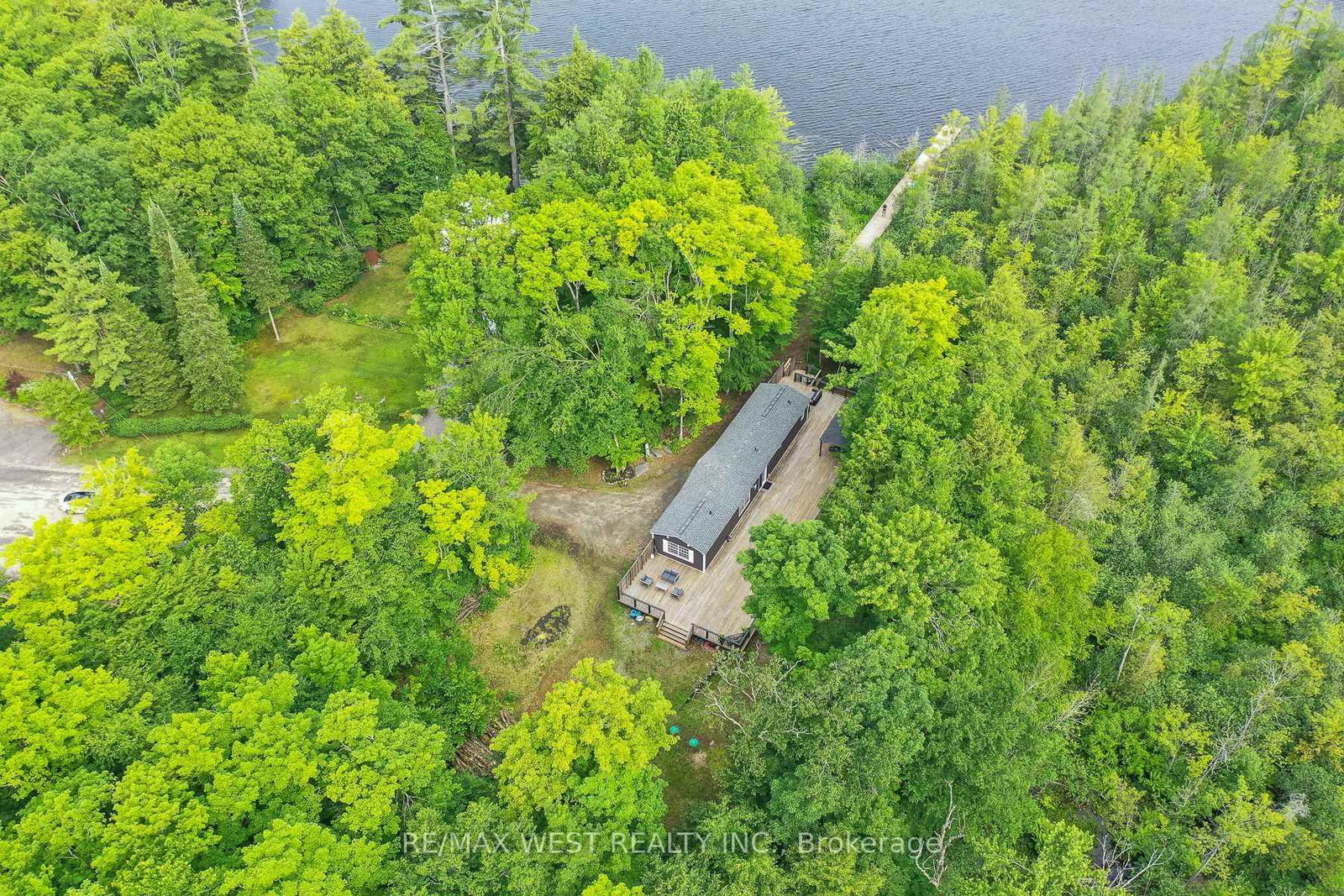 1160 Butterfly Road • Muskoka Lakes, ON photo 8