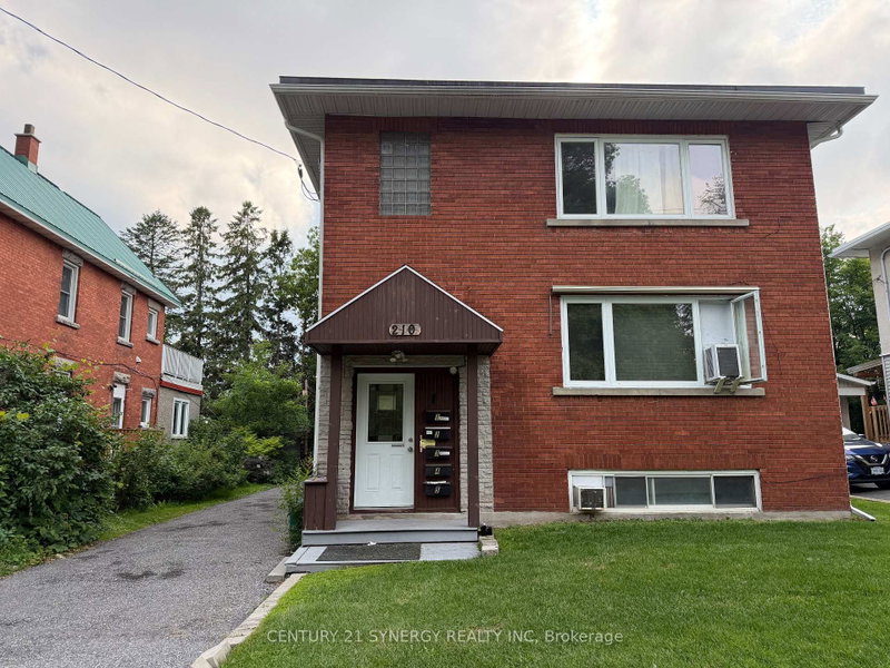home for lease on 5-210 Cantin Street