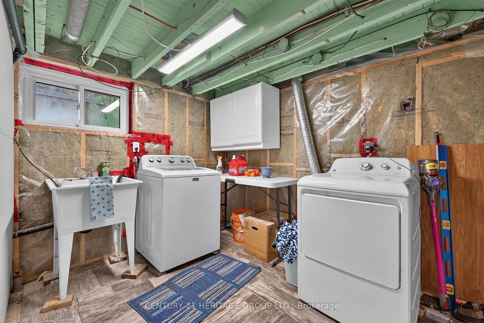 208 Carlton Street • St. Catharines, ON photo 33