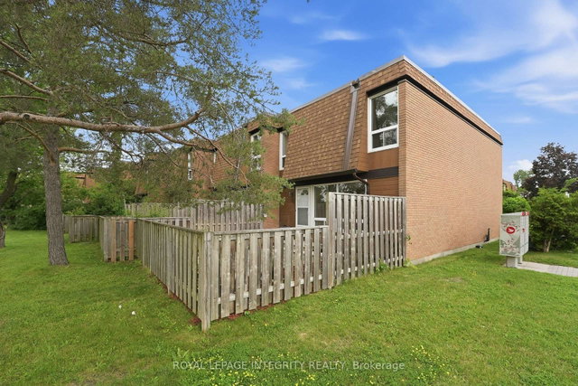 14 - 3565 Downpatrick Road