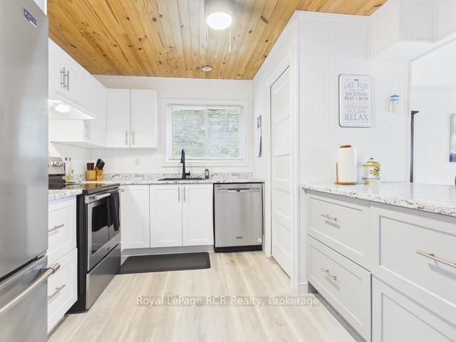 86457 Mclean Street • Ashfield-Colborne-Wawanosh, ON photo 3