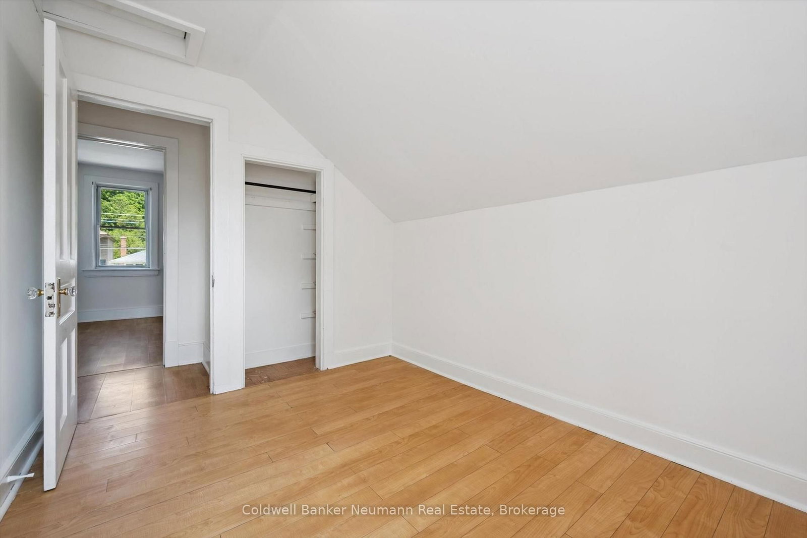 179 Elizabeth Street • Guelph, ON photo 27