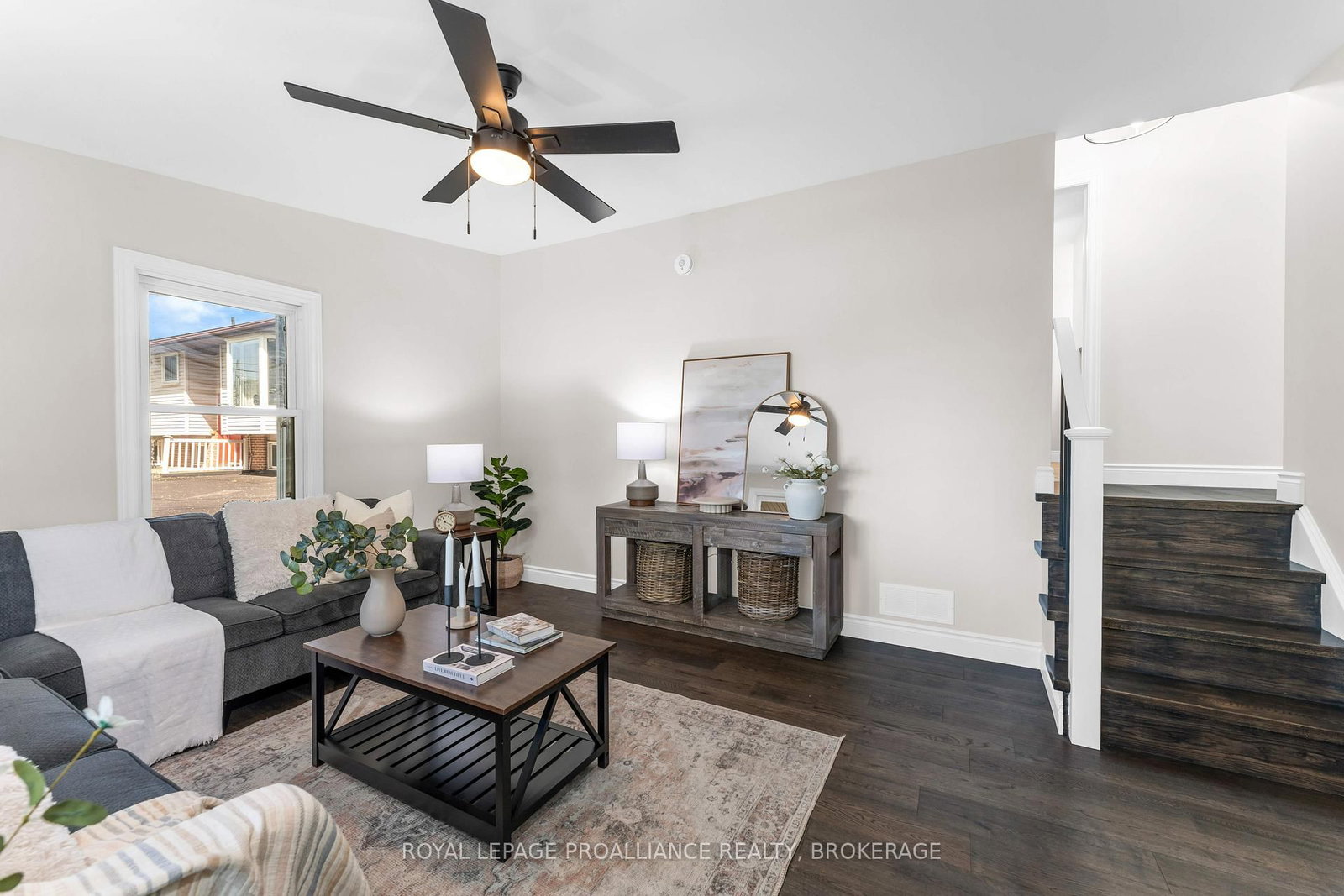 104 Main Street • Bath, ON photo 8