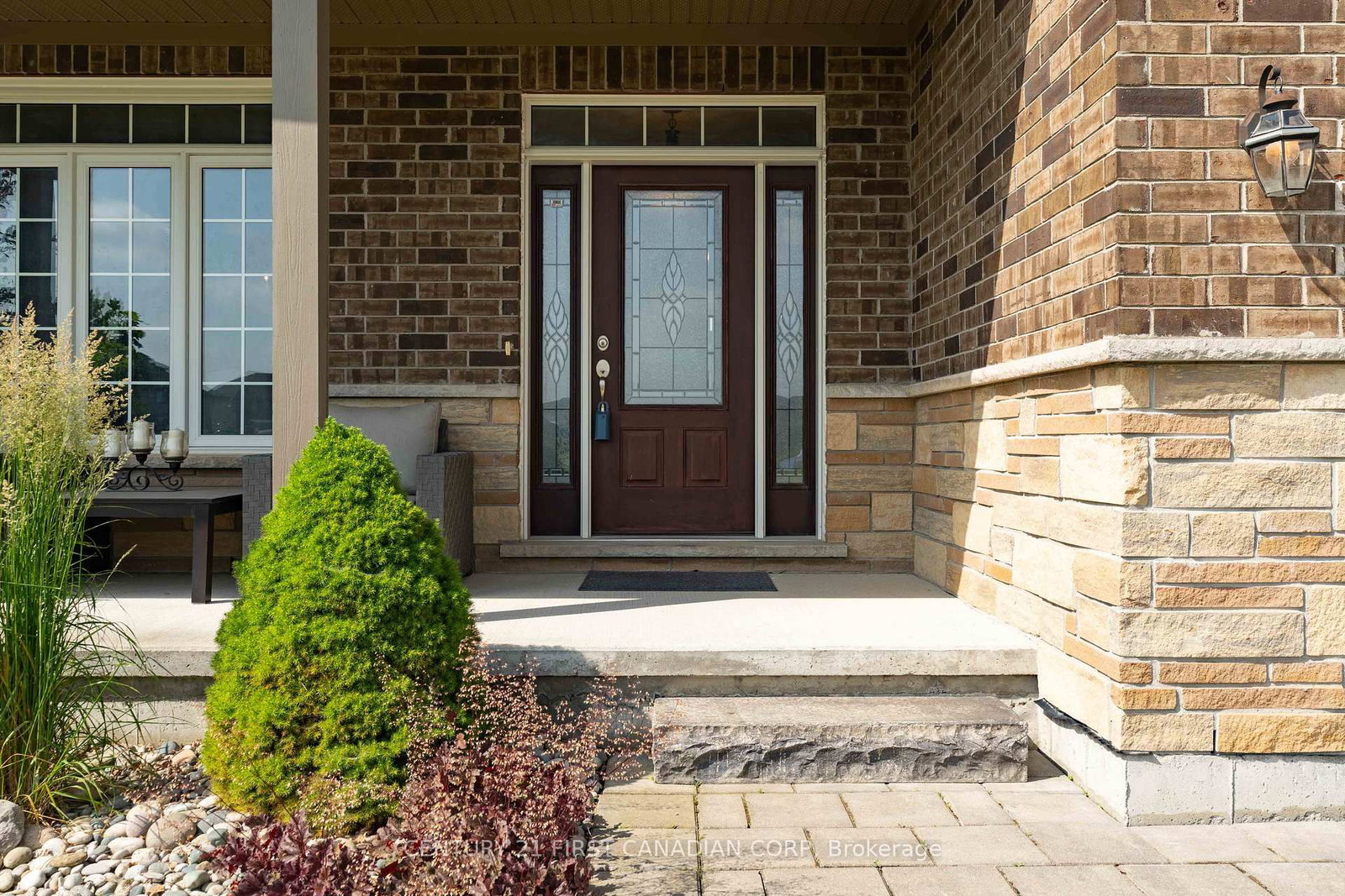 155 Spencer Avenue, Lucan Biddulph — photo 4
