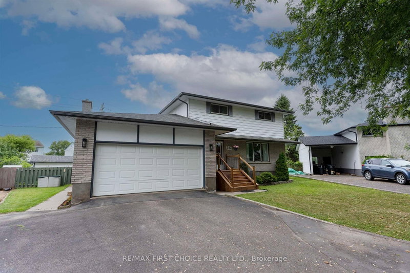 386 Lambton Place, Thunder Bay