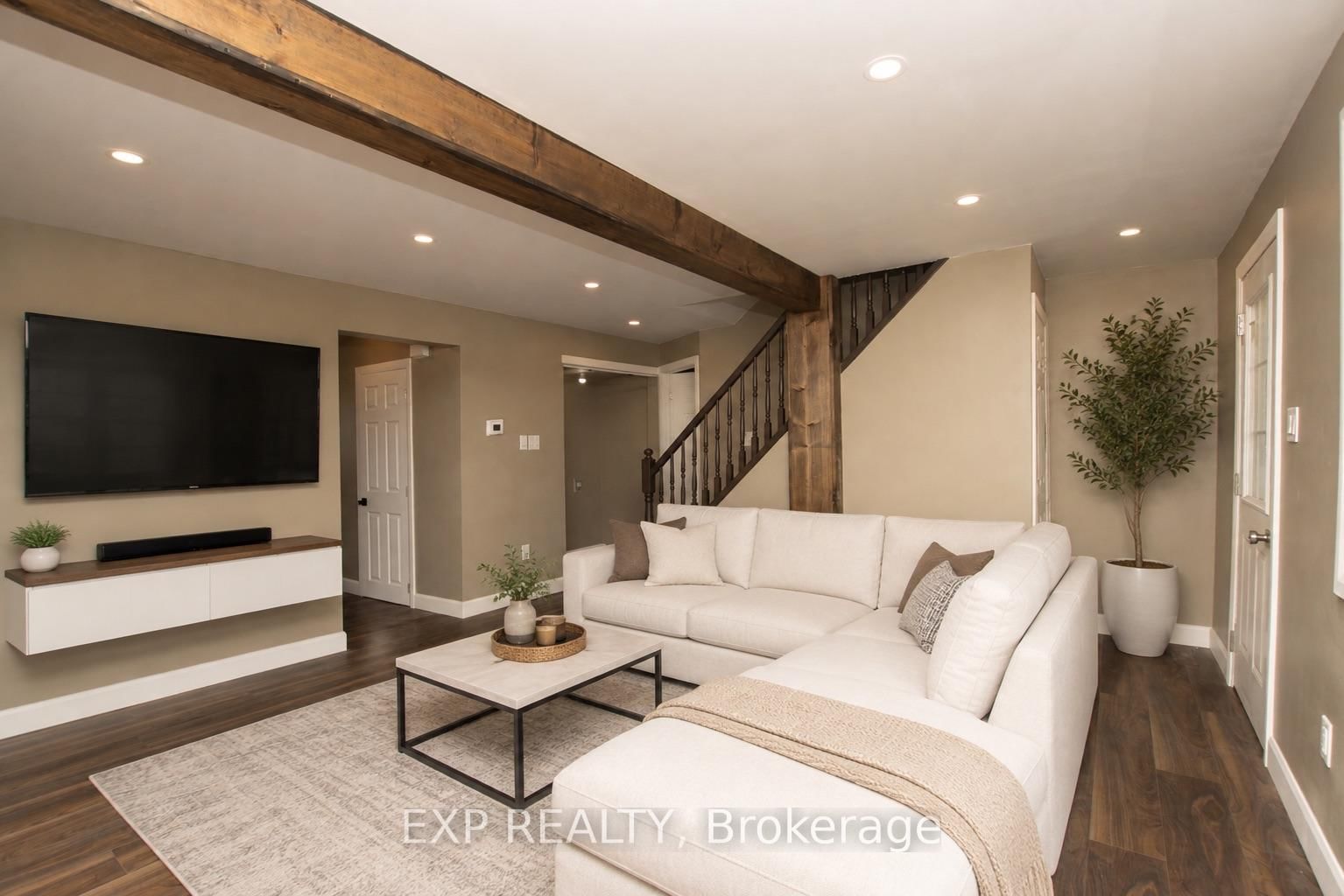 190 MUNROE Street • West Elgin, ON photo 10