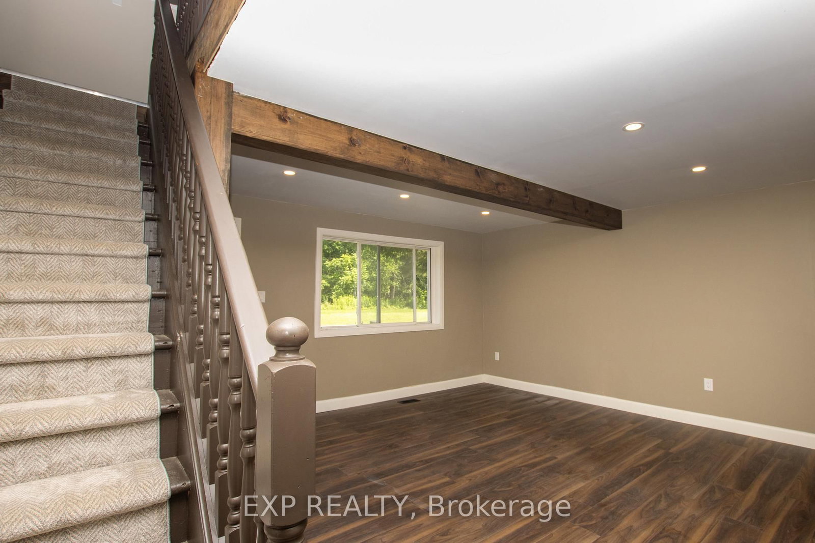 190 MUNROE Street • West Elgin, ON photo 13