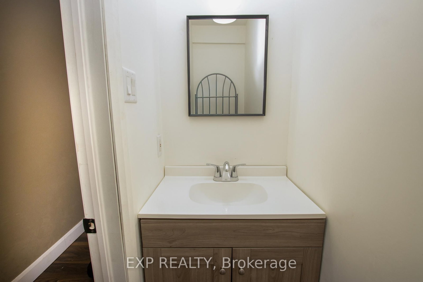 190 MUNROE Street • West Elgin, ON photo 27