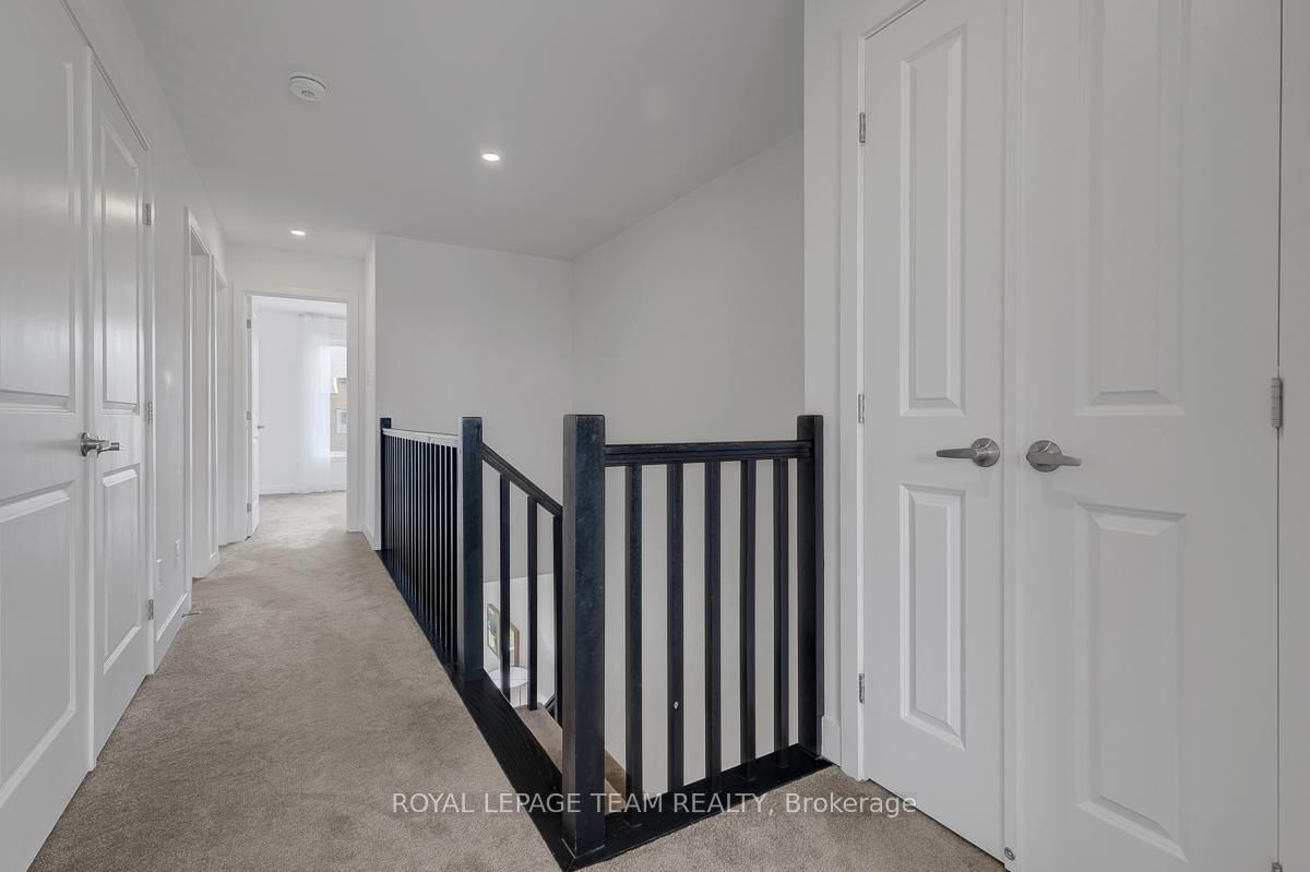 822 Chipping Circle • Ottawa, ON photo 24