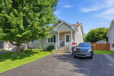 313 Nelson Street • Hawkesbury, ON photo 2